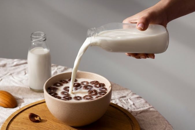 Como consumir leite de aveia no dia a dia