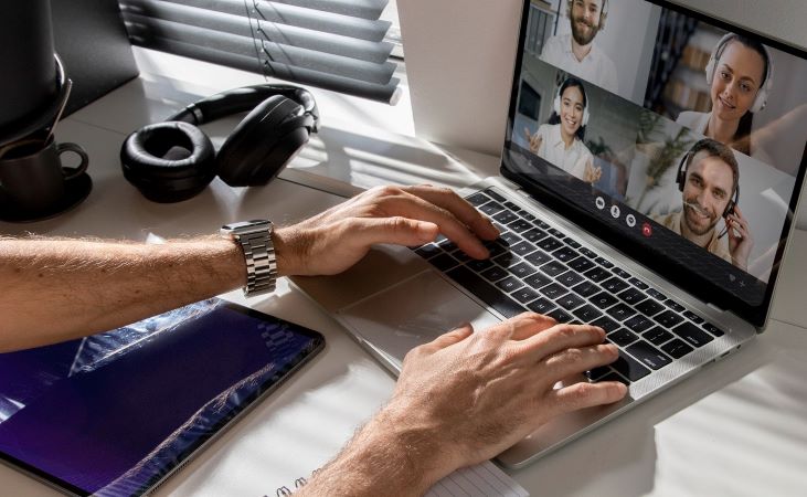 A Revolução Silenciosa do Trabalho Híbrido