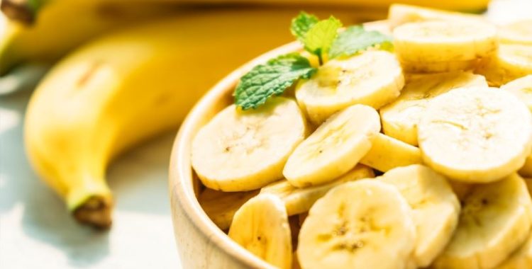 Congelar Bananas Sem Erro: Guia Completo para Conservar e Aproveitar ao Máximo! Acompanhe em nosso site saiba como congelar