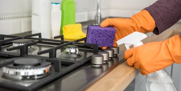 Deixe o seu fogão limpo e as grelhas como novas