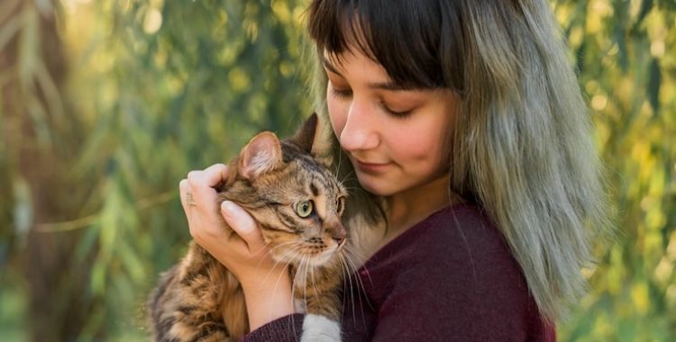 Gatos, você sabe como eles são únicos. No dia 17 de fevereiro é comemorado o Dia Mundial dos Gatos. Confira algumas curiosidades felinas.