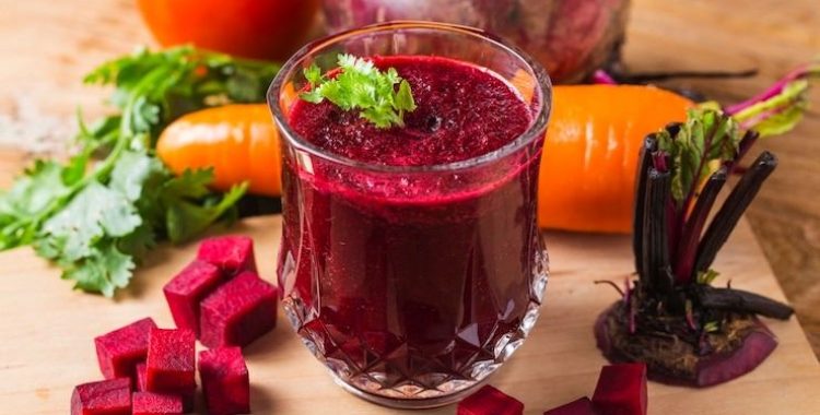 Benefícios do Suco de Beterraba com Cenoura, uma bebida nutritiva e deliciosa que oferece inúmeros benefícios para a saúde.